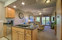 Condo with Pool Less Than 5 Mi to SDC Table Rock Lake Accommodation Missouri