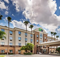 Holiday Inn Express  Suites - Pharr - Accommodation Missouri