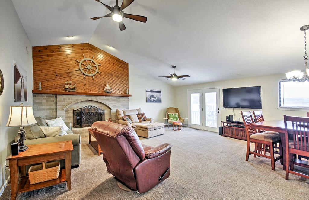 Lakefront Sunrise Beach Home With Dock And Water Slide! - thumb 3