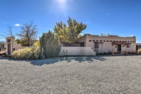 Lavish El Prado Home with Hot Tub Near Downtown Accommodation Missouri