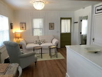 Lower Lake Cottage Accommodation Missouri
