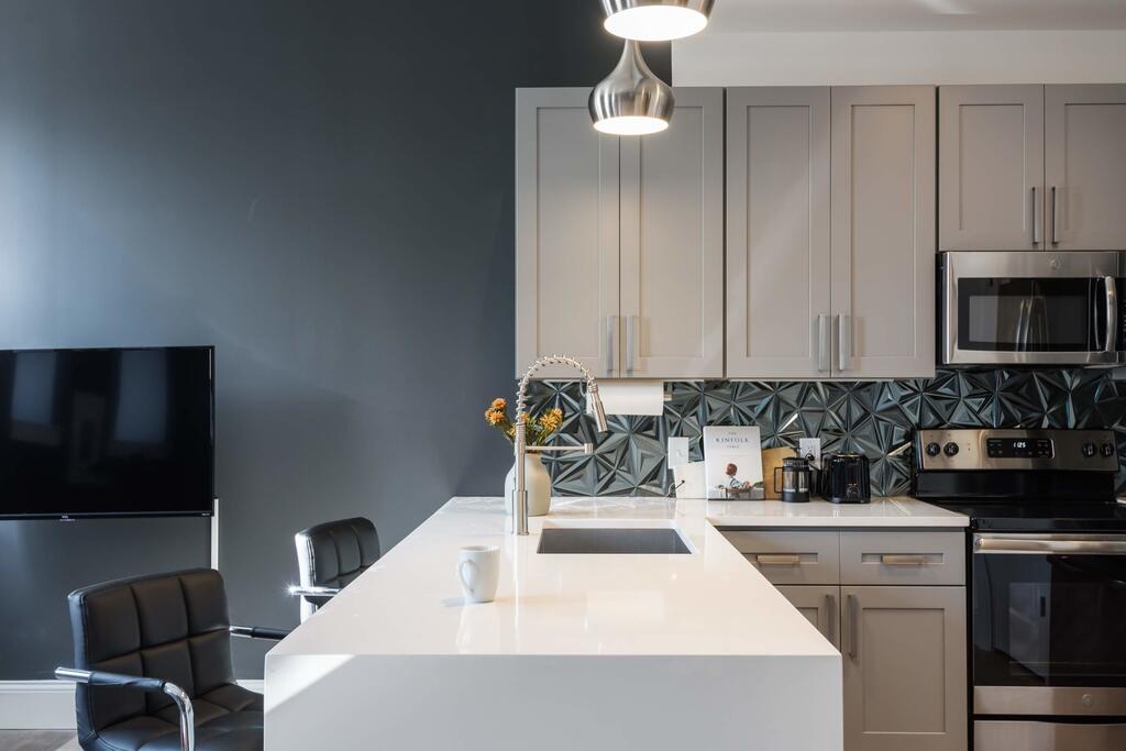 Mins To Downtown, Ballpark, Arch With Free Parking, W&D - Zencity At Bordeaux - thumb 2