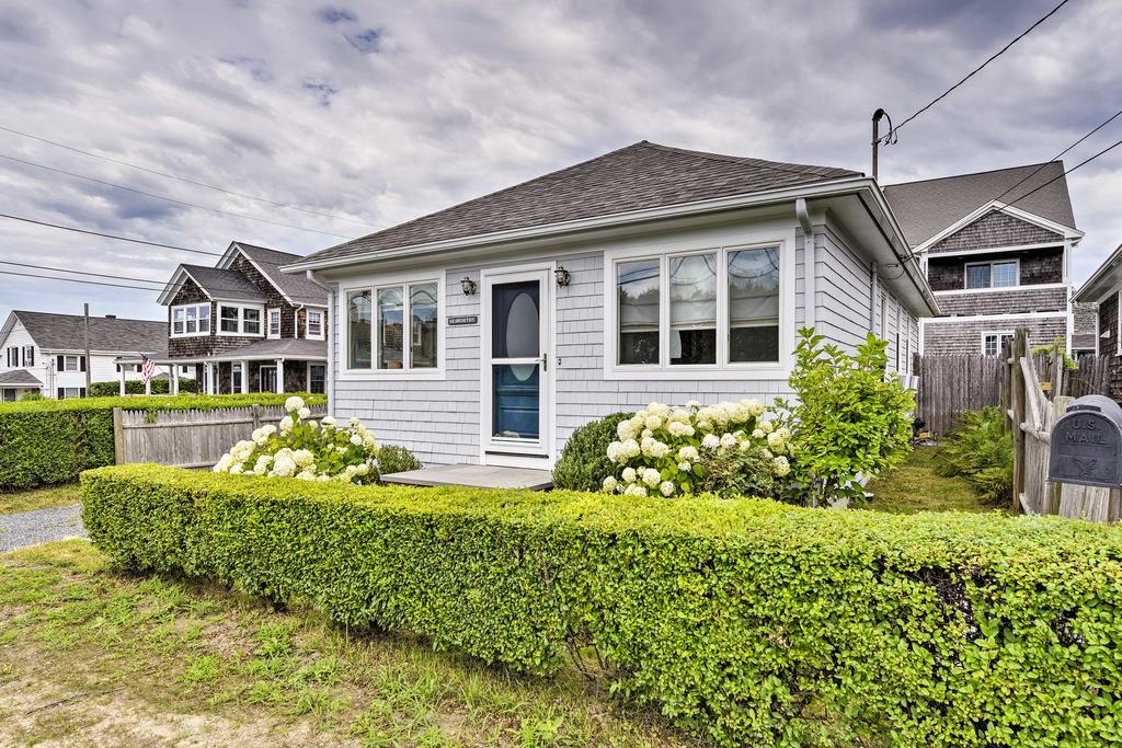 Newport Area Cottage - Walk To First Beach! - thumb 2