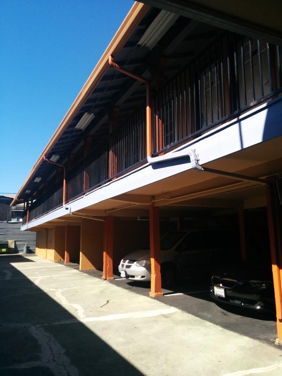 Nights Inn Motel - thumb 3