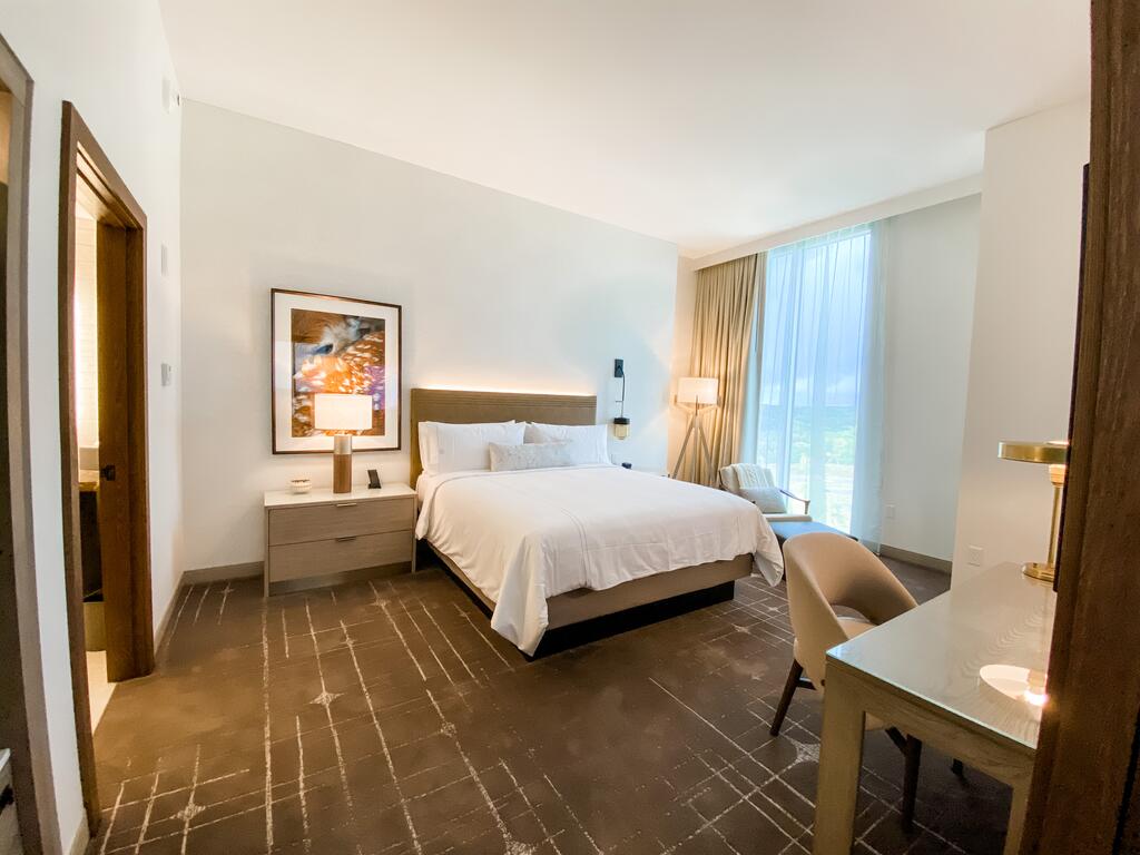 Omni Viking Lakes Hotel - thumb 2