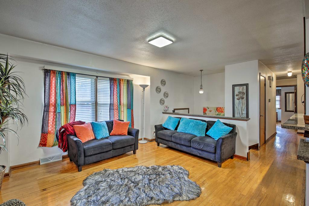 Pet-Friendly Getaway With Yard - 12Mi To Downtown KC - thumb 3