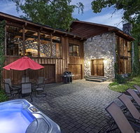 PRIVATE Lakefront Cabin HOT TUB Pool Table WIFI Amazing VIEW Close to Branson - Accommodation Missouri
