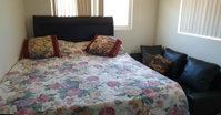 Ranch style villa in huge back yard full of fruit trees Accommodation Missouri