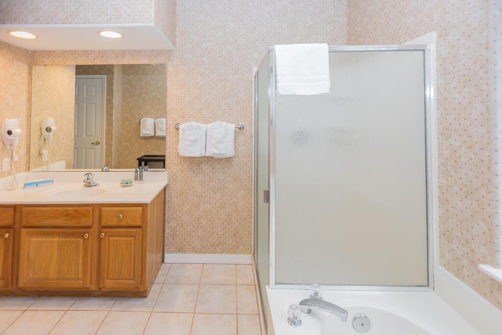 Resort Living In Heart Of Branson 1BR Deluxe - thumb 1