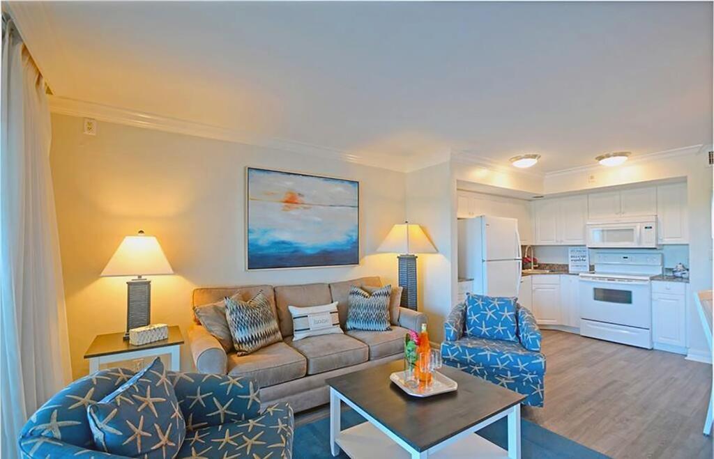 South Seas Bayside Villa 4216 - thumb 1