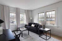 Steps to Shops Eats Easy Access  WD Zencity Accommodation Missouri