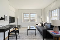 Steps to Shops Eats Easy Access with WD by Zencity Accommodation Missouri