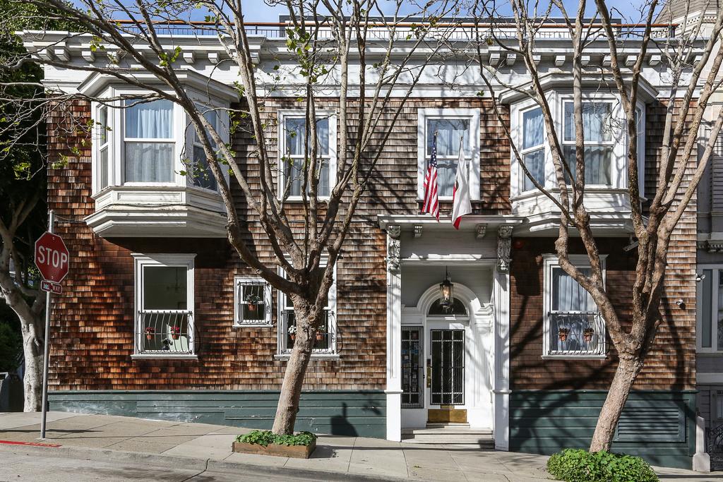 The Grove Inn - thumb 0