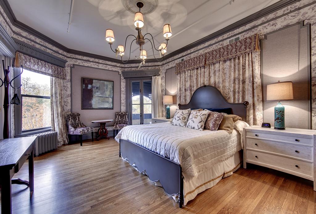 The New Victorian Mansion B&B - thumb 2