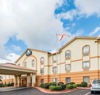 Days Inn  Suites by Wyndham Prattville-Montgomery - Accommodation Missouri