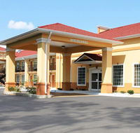 Quality Inn  Suites Greenville I-65 - Accommodation Missouri