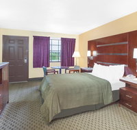 Days Inn by Wyndham Fayetteville - Accommodation Missouri