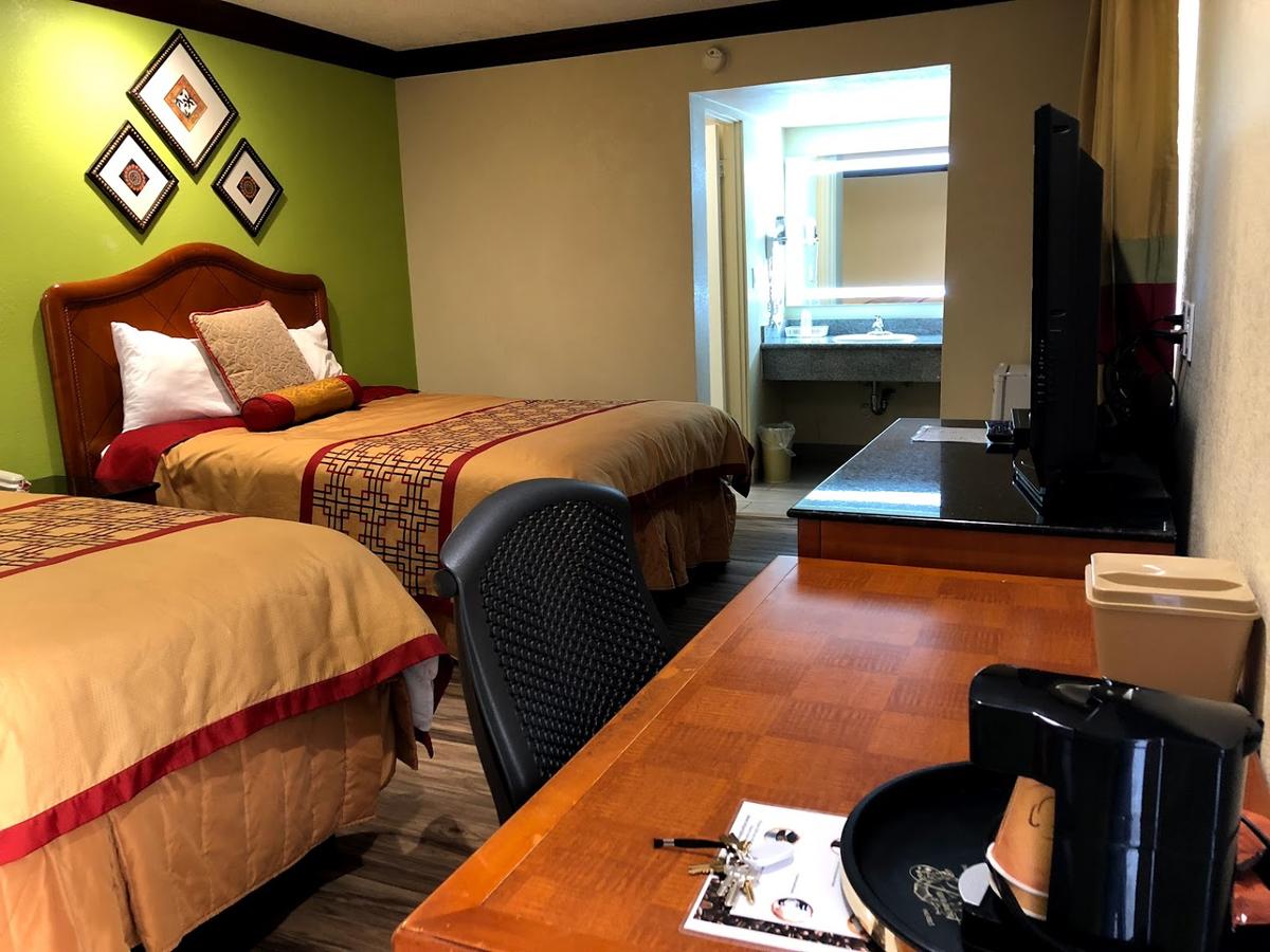 Imperial Inn Oakland - thumb 18