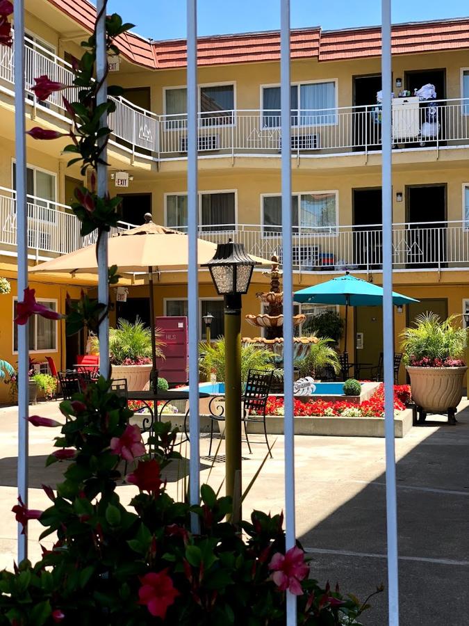 Imperial Inn Oakland - thumb 32