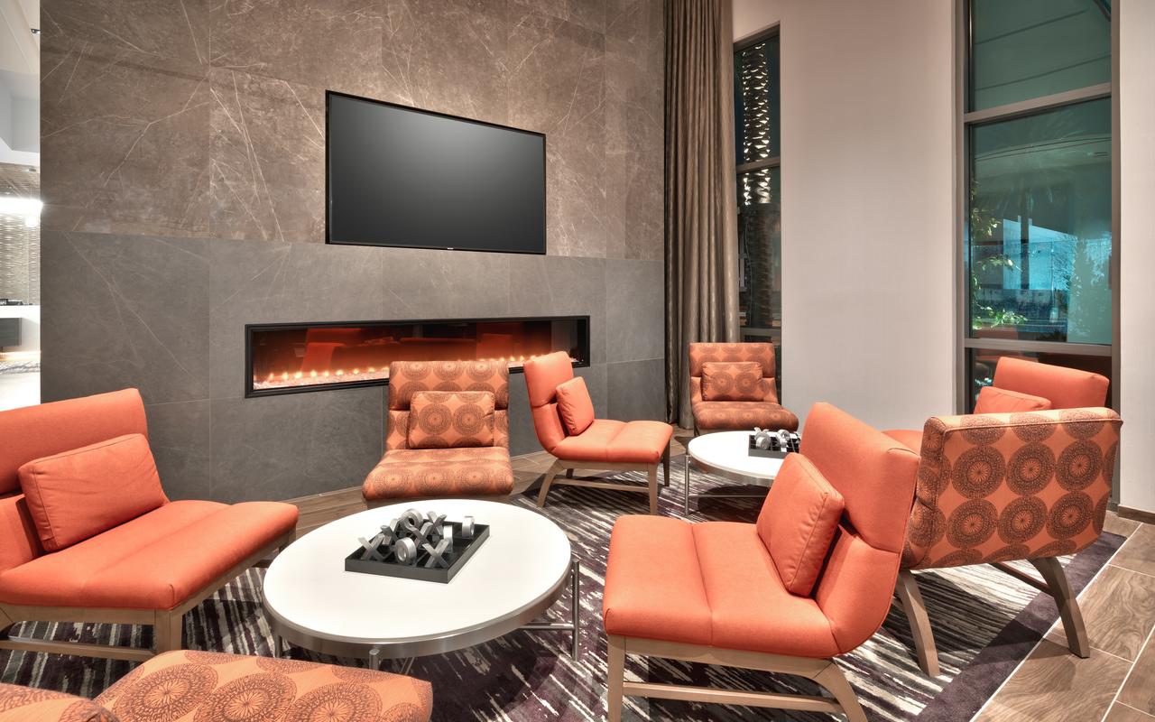 Hampton Inn & Suites Anaheim Resort Convention Center - thumb 18