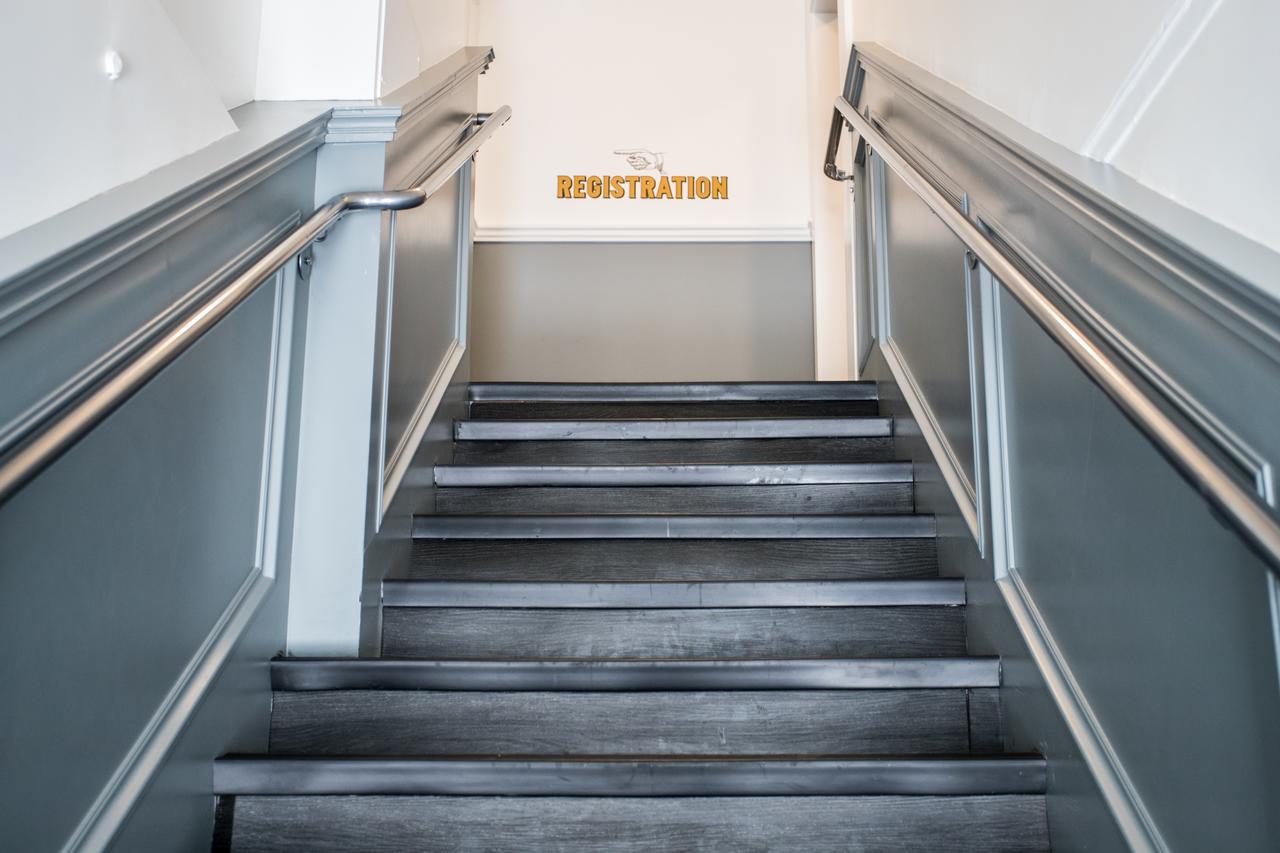 American Hotel - thumb 34