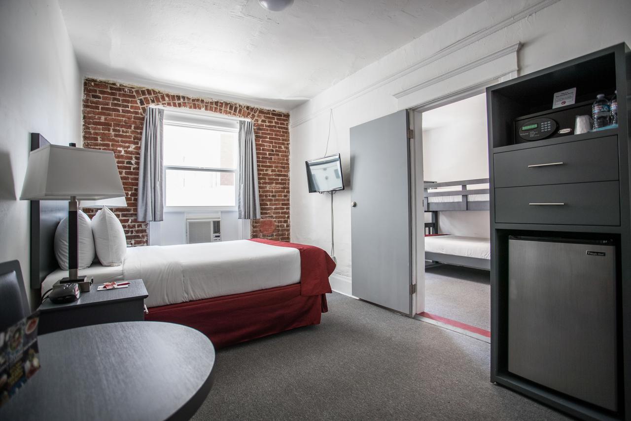 American Hotel - thumb 39