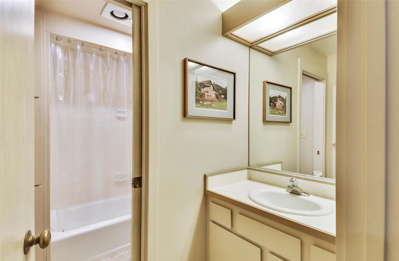 Alpine Condo On The River - thumb 5