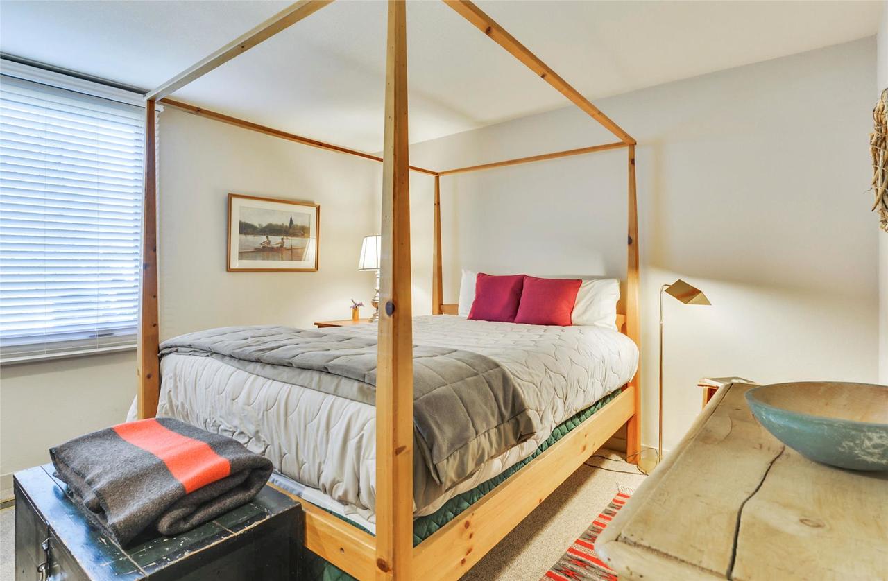 Alpine Condo On The River - thumb 18