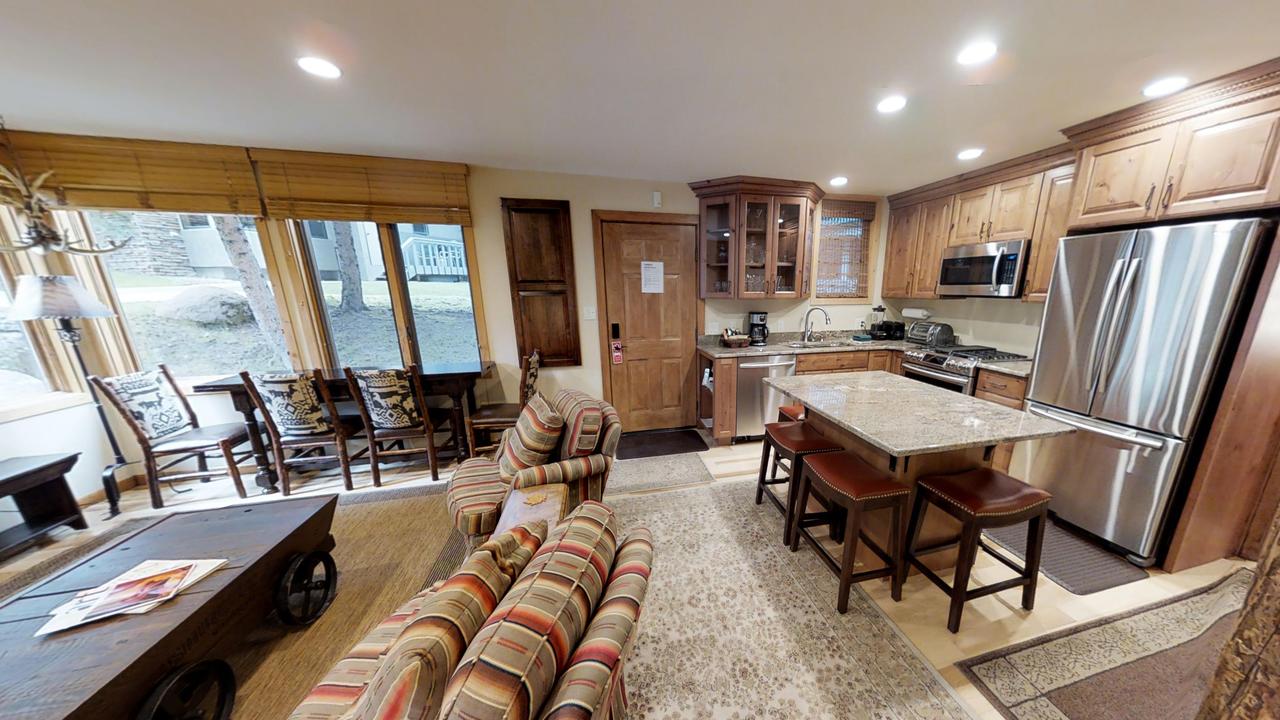 Tamarack Townhouses, A Destination Residence - thumb 4