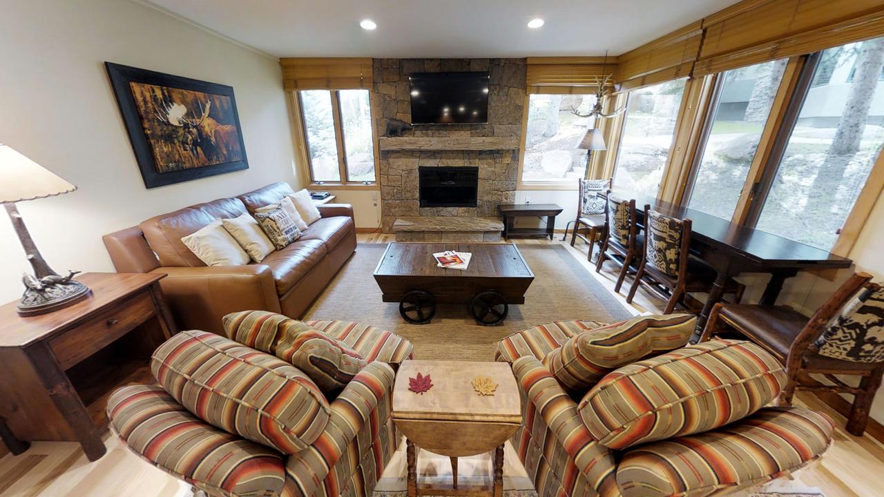 Tamarack Townhouses, A Destination Residence - thumb 6