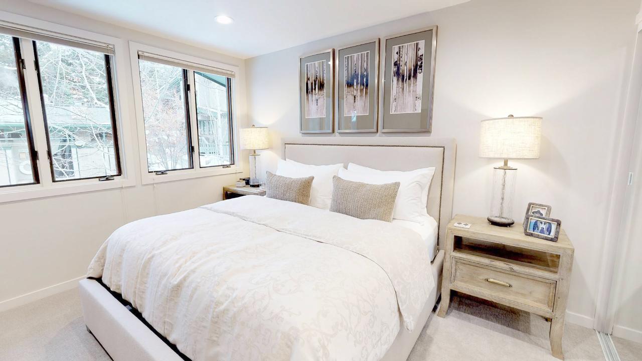 Tamarack Townhouses, A Destination Residence - thumb 19