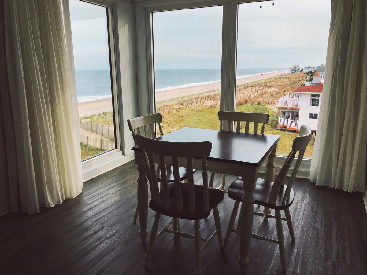 Surf Club Oceanfront Hotel - thumb 22