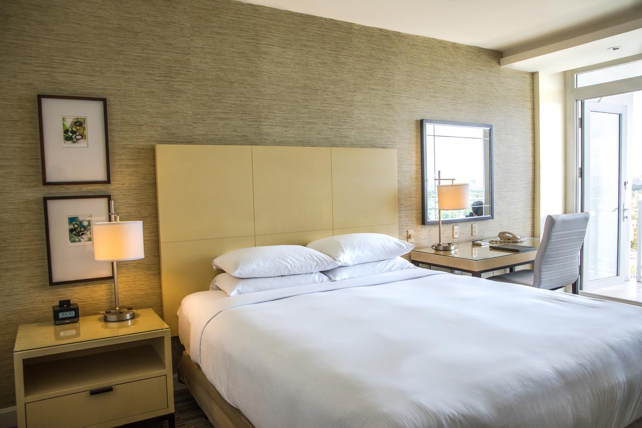 Hilton Fort Lauderdale Marina - thumb 2