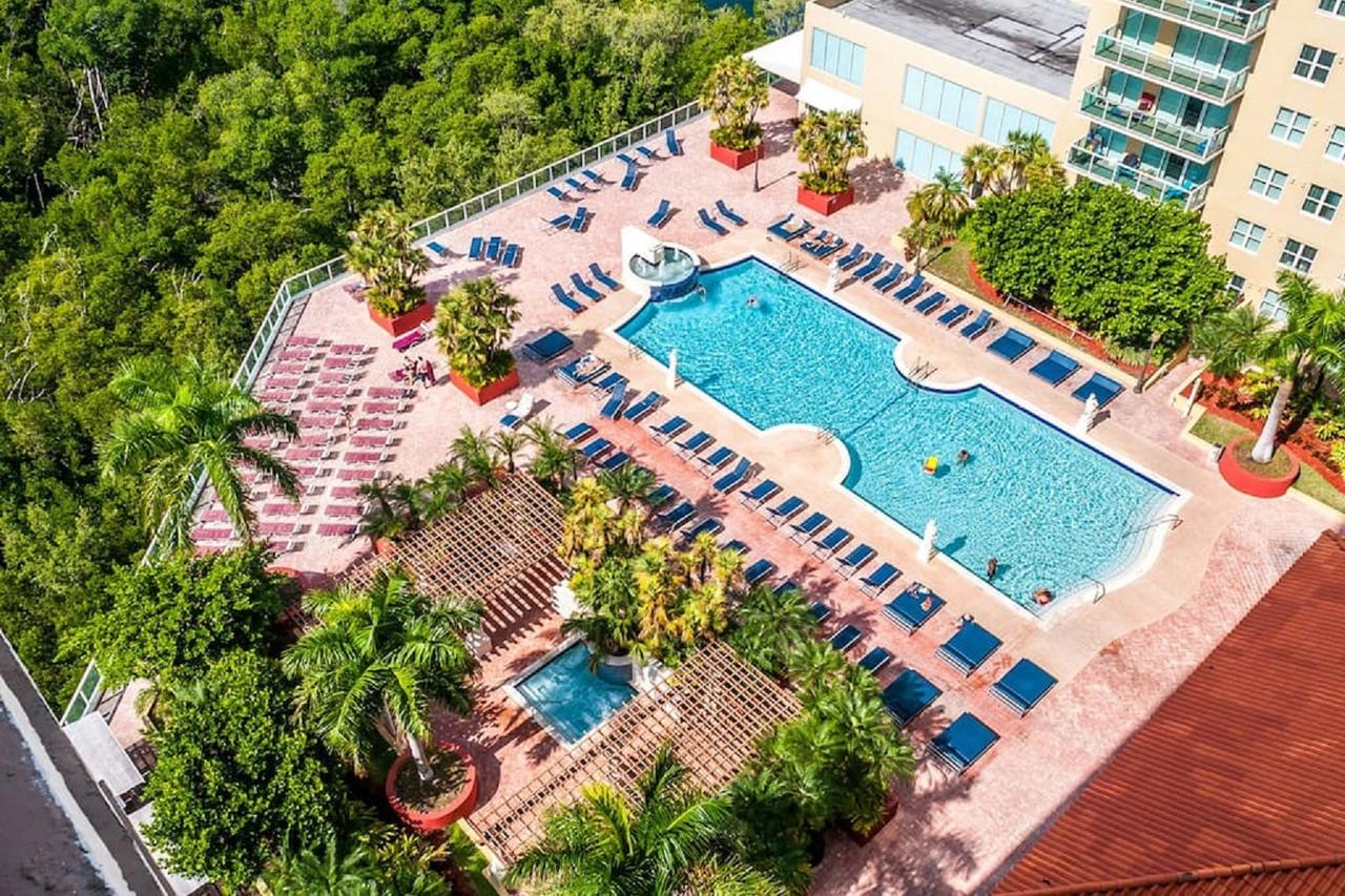1, 2 And 3 Bedroom Miami Ocean Apartments - thumb 3
