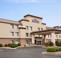 Baymont Inn  Suites Evansville East - Accommodation Missouri