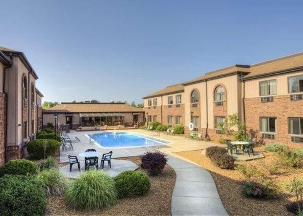 Quality Inn Marion - thumb 9