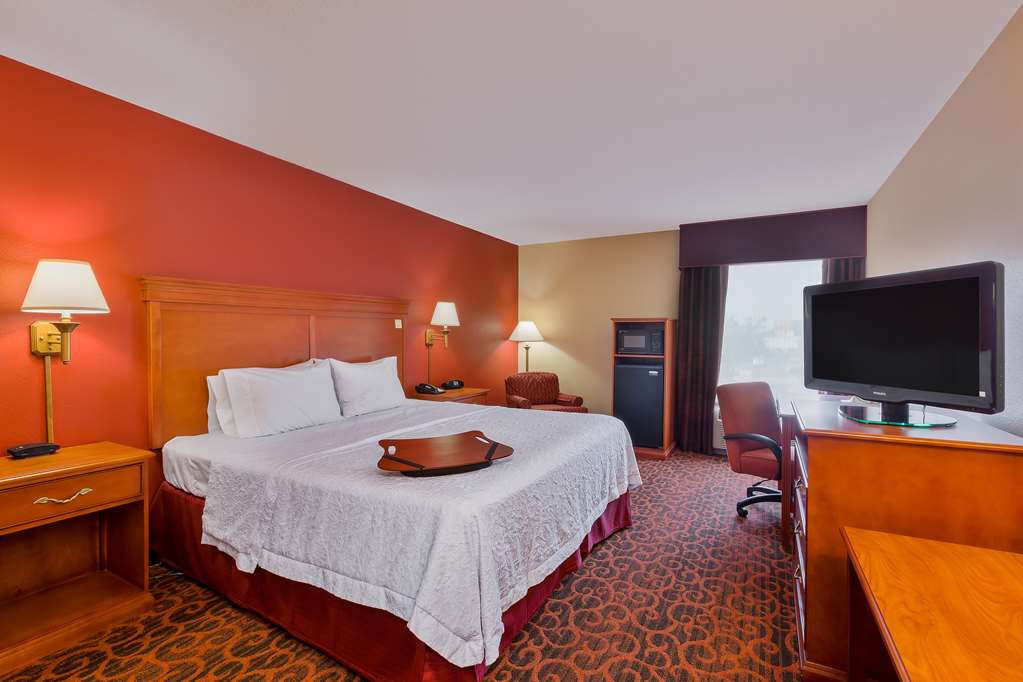 Hampton Inn Marion - thumb 9
