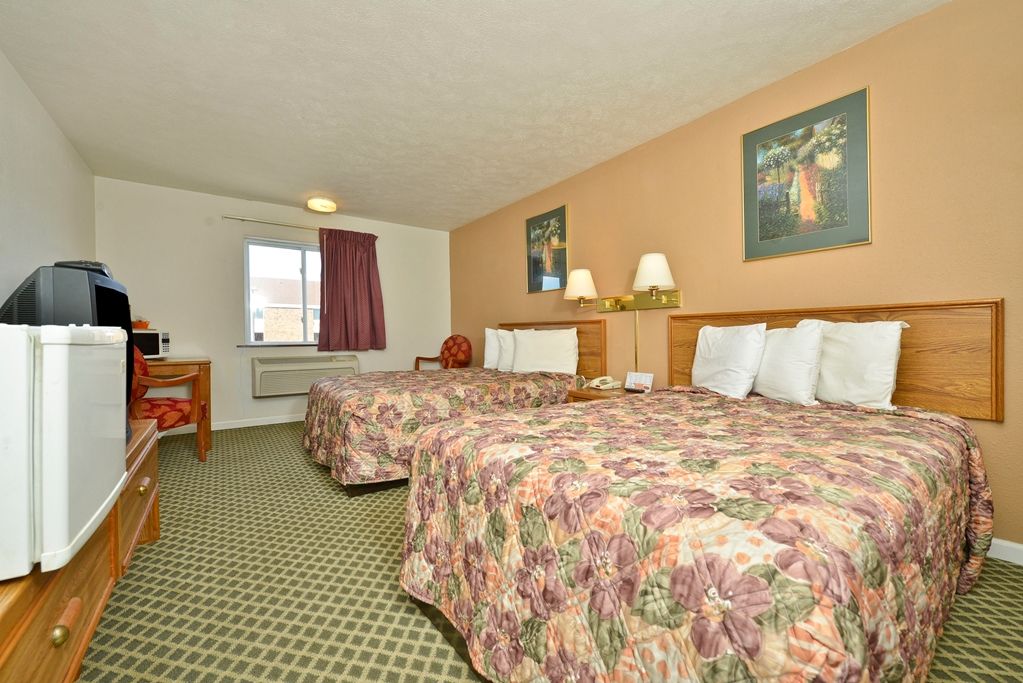 Americas Best Value Inn - thumb 8