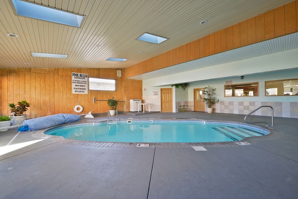 Americas Best Value Inn - thumb 12