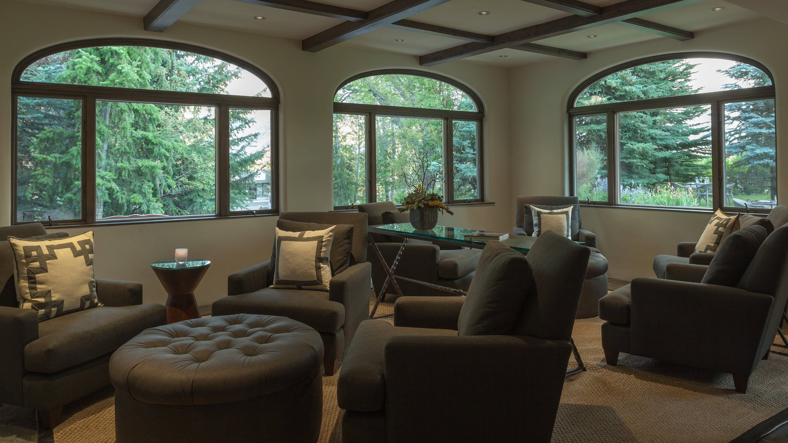 Knob Hill Inn - thumb 5