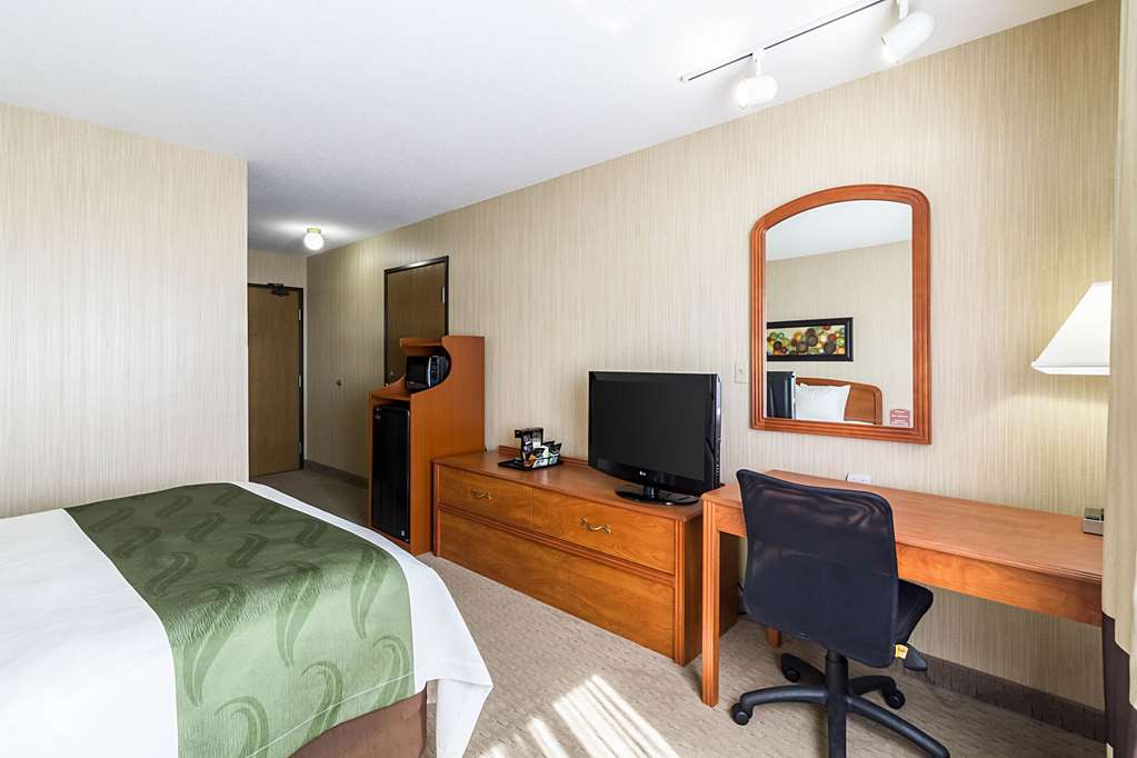 Quality Inn Marshall - thumb 7