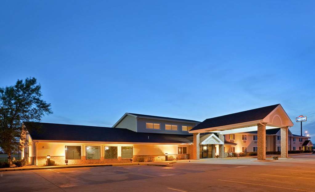 AmericInn Lodge & Suites Marshall - thumb 0