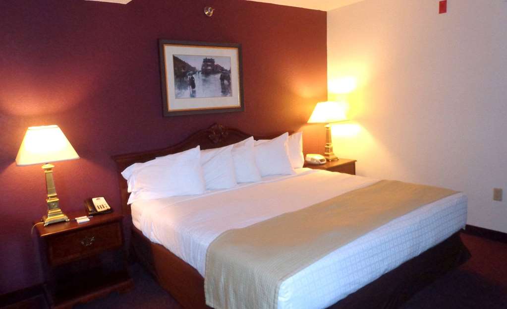 AmericInn Lodge & Suites Marshall - thumb 4