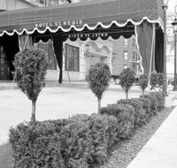 St Regis Hotel - Accommodation Missouri