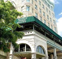 Basin Park Magnuson Grand Hotel - Accommodation Missouri