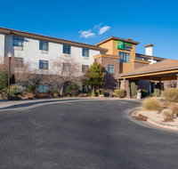 Holiday Inn Express Hotel  Suites - Accommodation Missouri