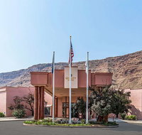 Quality Suites - Accommodation Missouri