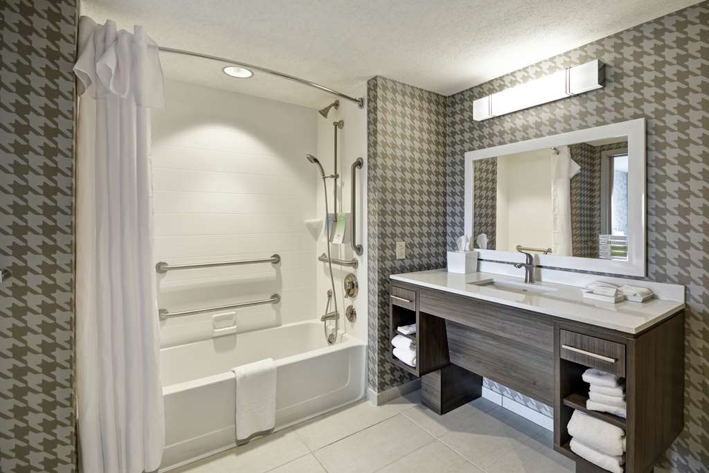 Home2 Suites By Hilton Portland Airport - thumb 6