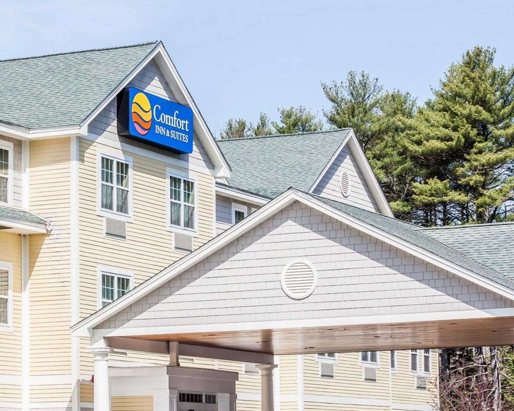Comfort Inn & Suites Scarborough - thumb 0