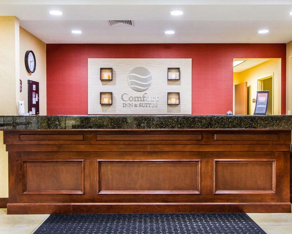 Comfort Inn & Suites Scarborough - thumb 4